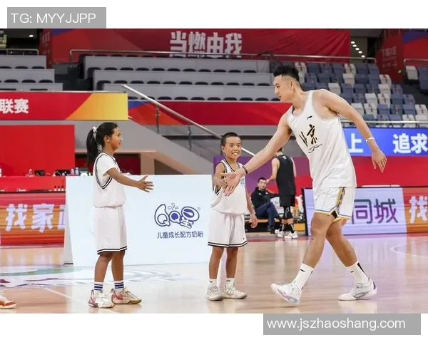 伊利代言人足球明星名单揭秘 盘点那些与伊利携手的足球巨星 伊利代言人足球明星名单揭秘 盘点那些与伊利携手的足球巨星